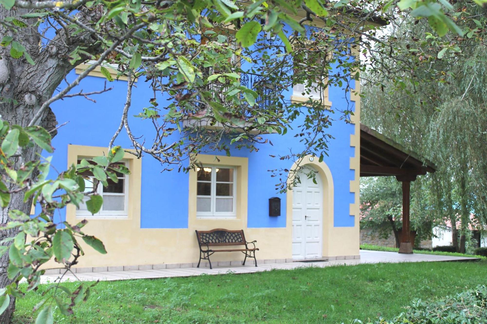 Casa De Aldea Monga 9 En Nava, Asturiasヴィラ エクステリア 写真